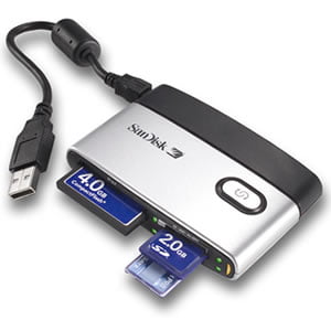 6 Guide for Buying Memory Card Reader / Writer 8 sandisk 12in1 usb flash memory card reader2