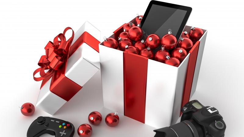 Finding the Perfect Gift for Those Hard to Buy For People 9 Cnwintech Tech Gift Ideas for Familiy 2