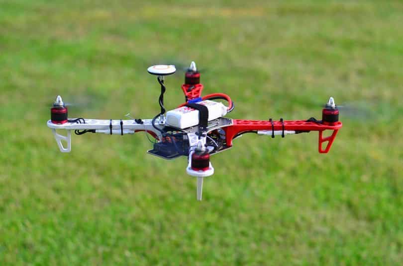 Gift Ideas for Tech Lovers 9 cnwintech quadcopter new technology drones 2